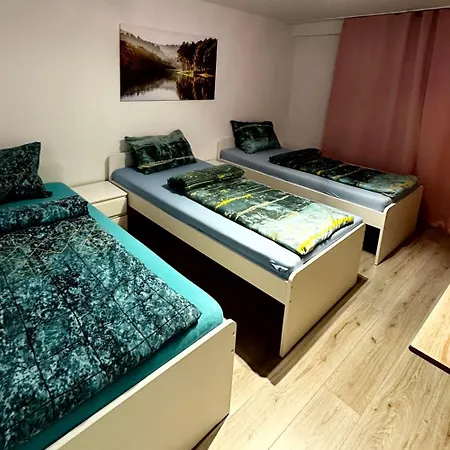 Apartman Modern With Balcony In