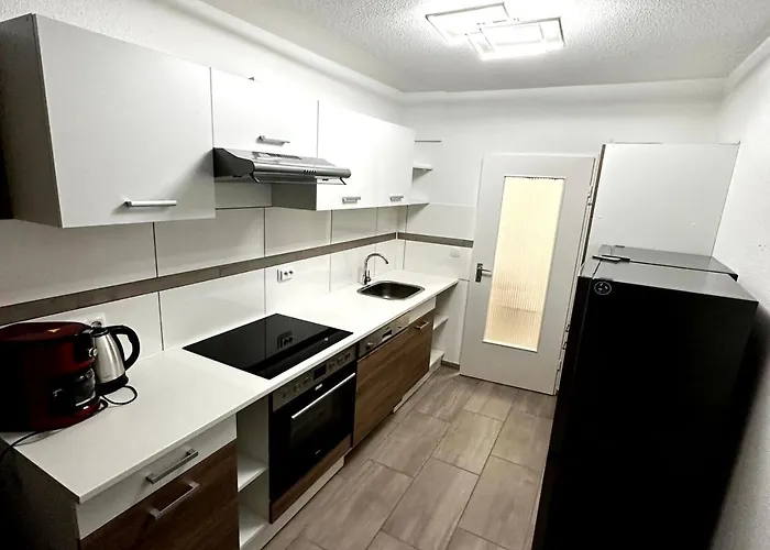 Apartment Modern With Balcony In